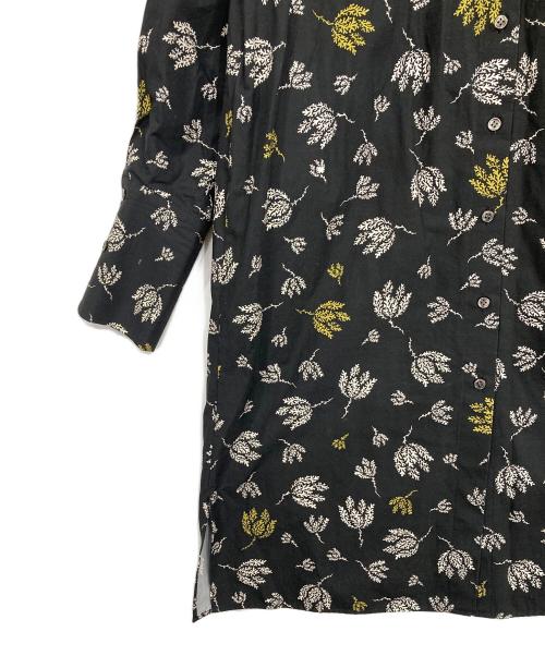 J&M DAVIDSON（ジェイ＆エム デヴィッドソン）J&M DAVIDSON (ジェイ＆エム デヴィッドソン) タックシャツワンピース ブラック サイズ:8の古着・服飾アイテム