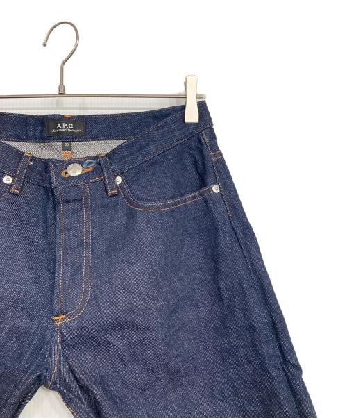 A.P.C.（アーペーセー）A.P.C. (アーペーセー) セルビッチデニムパンツ インディゴ サイズ:30の古着・服飾アイテム