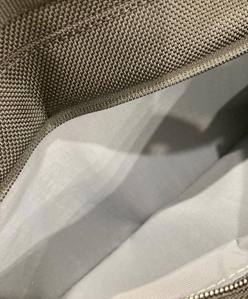 AER（エアー）AER (エアー) Day Sling 3 Max ブラックの古着・服飾アイテム