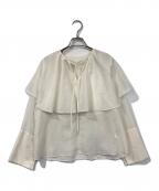 EMMEL REFINESエメル リファインズ）の古着「ケープ衿ブラウス」｜ホワイト