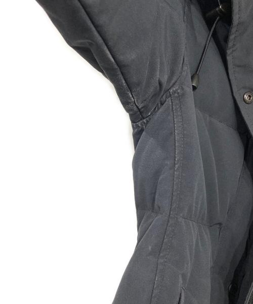CANADA GOOSE（カナダグース）CANADA GOOSE (カナダグース) MACKENZIE PARKA ネイビー サイズ:SPの古着・服飾アイテム