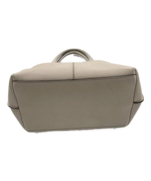 TOD'S（トッズ）TOD'S (トッズ) ハンドバッグ ベージュの古着・服飾アイテム