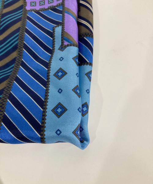 ETRO（エトロ）ETRO (エトロ) スクエアスカーフ ブルーの古着・服飾アイテム