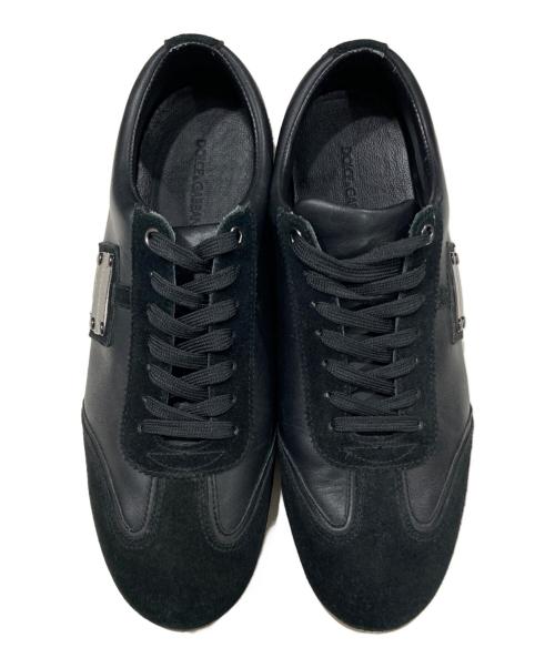 DOLCE & GABBANA（ドルチェ＆ガッバーナ）DOLCE & GABBANA (ドルチェ＆ガッバーナ) ロゴプレートスニーカー/ジャーマントレーナー ブラック サイズ:7の古着・服飾アイテム