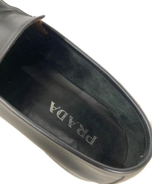 PRADA（プラダ）PRADA (プラダ) スクエアトゥスリッポンローファー ブラック サイズ:6の古着・服飾アイテム