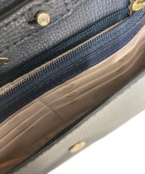 Kate Spade（ケイトスペード）Kate Spade (ケイトスペード) シルビアチェーンウォレット ネイビーの古着・服飾アイテム