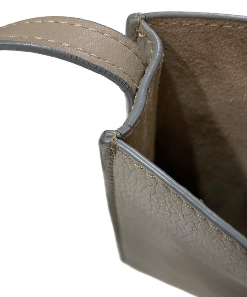 J&M DAVIDSON（ジェイ＆エム デヴィッドソン）J&M DAVIDSON (ジェイ＆エム デヴィッドソン) カルト ポスタル ショルダーバッグ ベージュの古着・服飾アイテム