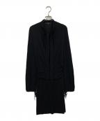 GUCCIグッチ）の古着「ディープVカットワンピース」｜ブラック