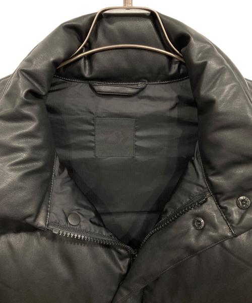 DAIWA PIER39（ダイワ ピア39）DAIWA PIER39 (ダイワ ピア39) TECH 2WAY SYNTHETIC SKIN DOWN JACKET ブラック サイズ:S 未使用品の古着・服飾アイテム