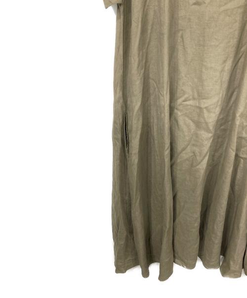 BEARDSLEY（ビアズリー）BEARDSLEY (ビアズリー) リネンワンピース カーキ サイズ:1の古着・服飾アイテム