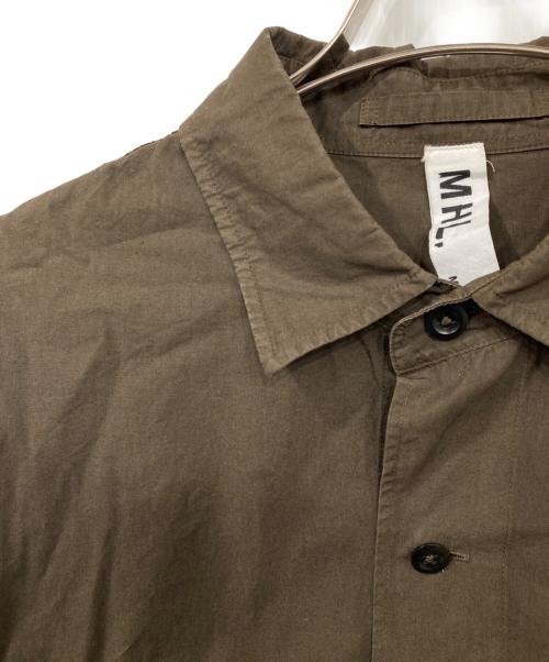 MHL（エムエイチエル）MHL (エムエイチエル) COMPACT COTTON POPLIN カーキ サイズ:Mの古着・服飾アイテム