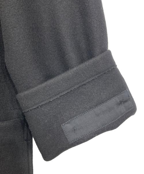 A.P.C.（アーペーセー）A.P.C. (アーペーセー) J.W.ANDERSON (ジェイダブリューアンダーソン) COLINダッフルコート ブラック サイズ:Mの古着・服飾アイテム