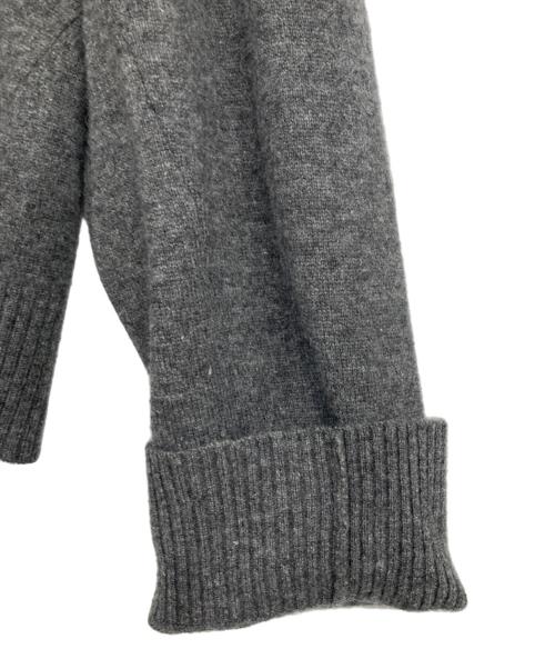 Max Mara WEEK END LINE（マックスマーラ ウイークエンドライン）Max Mara WEEK END LINE (マックスマーラ ウイークエンドライン) Vネックカーディガン グレー サイズ:XLの古着・服飾アイテム