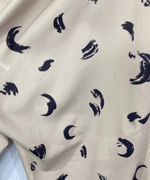 emmi yoga（エミ ヨガ）emmi yoga (エミ ヨガ) MOON柄セットアップ ベージュの古着・服飾アイテム