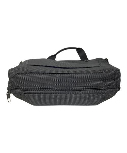 THULE（スーリー）THULE (スーリー) 2WAYバッグ ブラックの古着・服飾アイテム