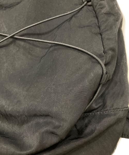 C.P COMPANY（シーピーカンパニー）C.P COMPANY (シーピーカンパニー) NYLON B CROSSBODY RUCKSACK ブラックの古着・服飾アイテム
