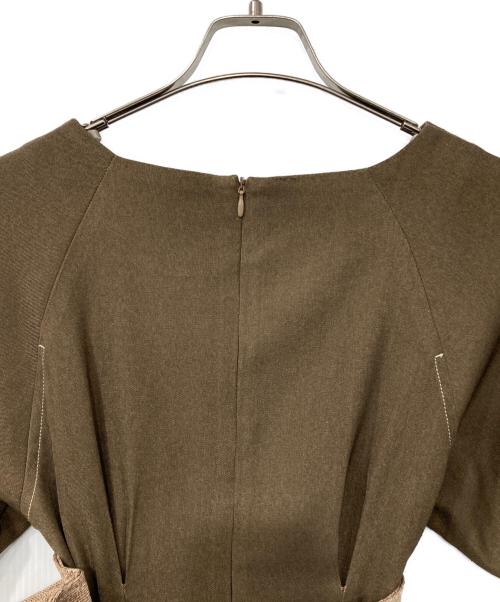 sachat（サーシャ）sachat (サーシャ) フリルベルト付ワンピース ブラウン×ベージュ サイズ:1の古着・服飾アイテム