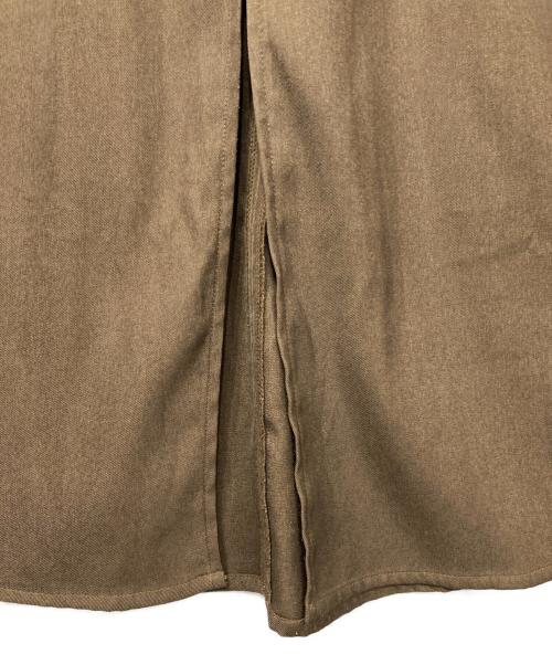 sachat（サーシャ）sachat (サーシャ) フリルベルト付ワンピース ブラウン×ベージュ サイズ:1の古着・服飾アイテム