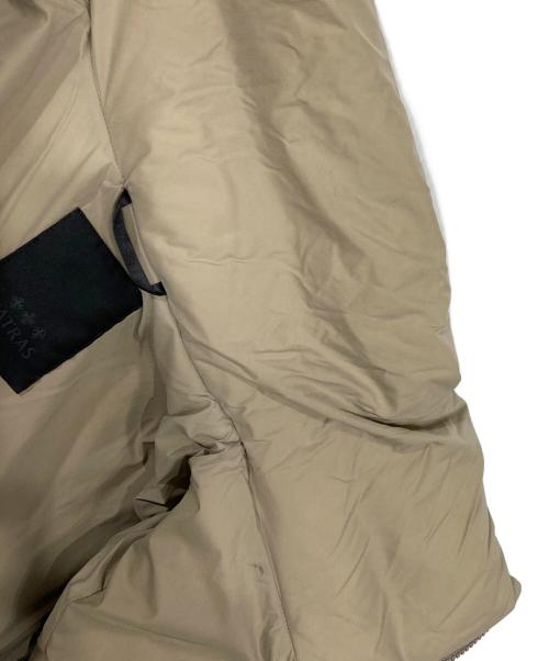 TATRAS（タトラス）TATRAS (タトラス) POLITEAMA ダウンコート ベージュ サイズ:02の古着・服飾アイテム