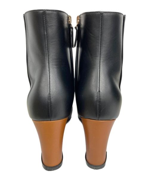 Salvatore Ferragamo（サルヴァトーレ フェラガモ）Salvatore Ferragamo (サルヴァトーレ フェラガモ) ガンチーニショートブーツ ブラック サイズ:5の古着・服飾アイテム