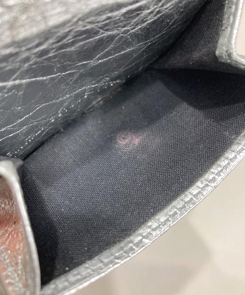 BALENCIAGA（バレンシアガ）BALENCIAGA (バレンシアガ) ペーパーミニウォレット シルバーの古着・服飾アイテム