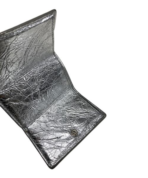 BALENCIAGA（バレンシアガ）BALENCIAGA (バレンシアガ) ペーパーミニウォレット シルバーの古着・服飾アイテム