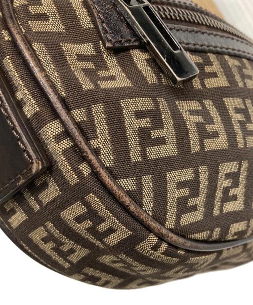 FENDI（フェンディ）FENDI (フェンディ) ズッキーノ柄ショルダーバッグ ブラウンの古着・服飾アイテム