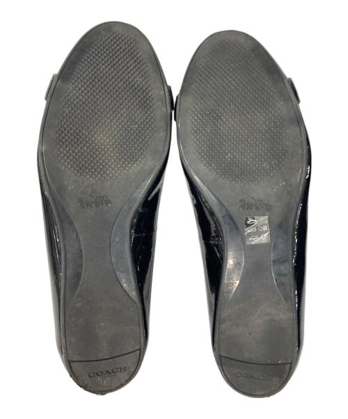 COACH（コーチ）COACH (コーチ) ターンロックパンプス ブラック サイズ:UK6.5の古着・服飾アイテム