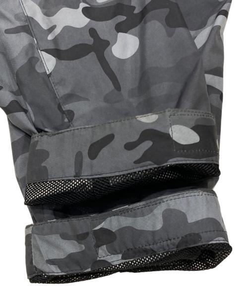 NIKE（ナイキ）NIKE (ナイキ) F.C.R.B. (エフシーレアルブリストル) Camo Hoodie Jacket/カモフーディジャケット グレー サイズ:XLの古着・服飾アイテム