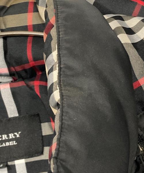 BURBERRY BLACK LABEL（バーバリーブラックレーベル）BURBERRY BLACK LABEL (バーバリーブラックレーベル) ダウンコート ブラック サイズ:Mの古着・服飾アイテム