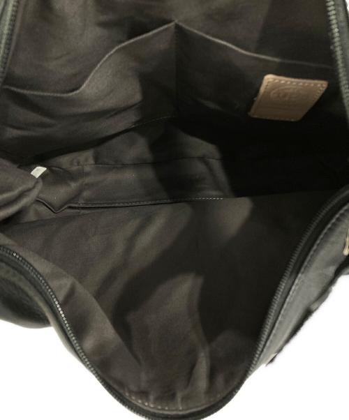 russet（ラシット）russet (ラシット) ソフトレザーラウンドショルダーバッグ ブラックの古着・服飾アイテム