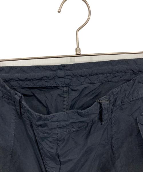 C.P COMPANY（シーピーカンパニー）C.P COMPANY (シーピーカンパニー) FLATT NYLON OVERSIZE PANTS ネイビー サイズ:Sの古着・服飾アイテム