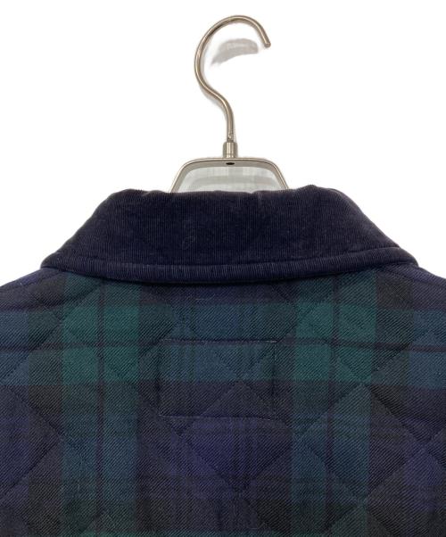 Traditional Weatherwear（トラディショナルウェザーウェア）Traditional Weatherwear (トラディショナルウェザーウェア) キルティングジャケット ネイビー×グリーン サイズ:40の古着・服飾アイテム