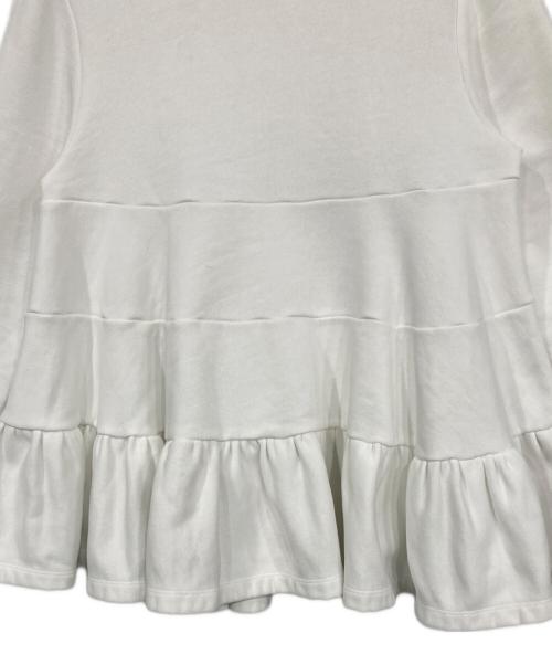 YORI（ヨリ）YORI (ヨリ) 速乾裏毛ティアードフリルカットソー ホワイト サイズ:Fの古着・服飾アイテム