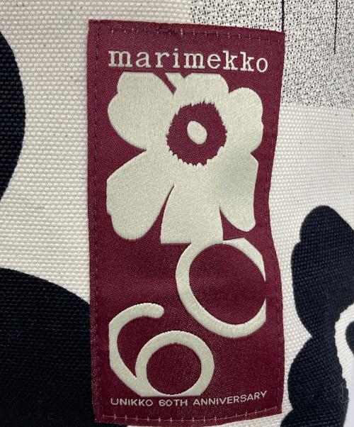 marimekko（マリメッコ）marimekko (マリメッコ) haavi unikko tribute 60th ハンドバッグ ホワイト×ブラックの古着・服飾アイテム