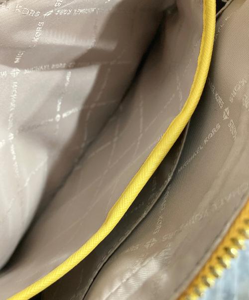 MICHAEL KORS（マイケル・コース）MICHAEL KORS (マイケル・コース) ショルダーバッグ イエローの古着・服飾アイテム