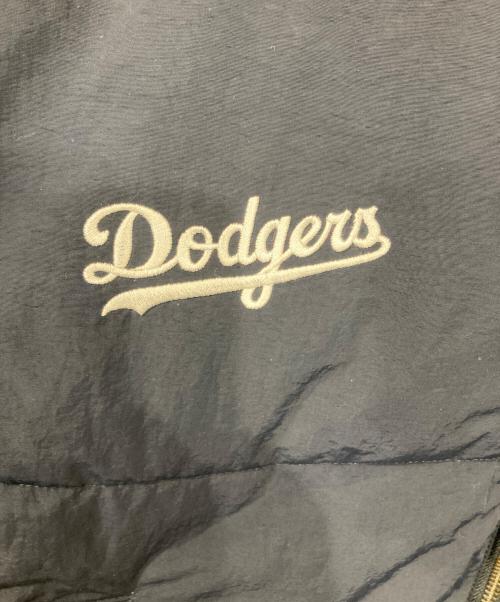 MONO-MART（モノマート）MONO-MART (モノマート) GENUINE MERCHANDISE (ジェニュイン マーチャンダイズ) 別注 ワッペン刺繍 2WAYリバーシブル オーバーサイズスタンドパディングジャケット ネイビー サイズ:L 未使用品の古着・服飾アイテム