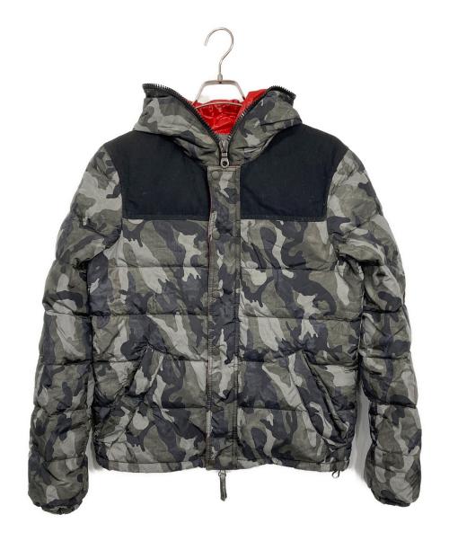 DUVETICA（デュベティカ）DUVETICA (デュベティカ) カモフラダウンジャケット/METEO  グレー サイズ:46の古着・服飾アイテム