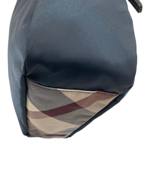 BLUE LABEL CRESTBRIDGE（ブルーレーベルクレストブリッジ）BLUE LABEL CRESTBRIDGE (ブルーレーベルクレストブリッジ) ショルダーバッグ ネイビーの古着・服飾アイテム