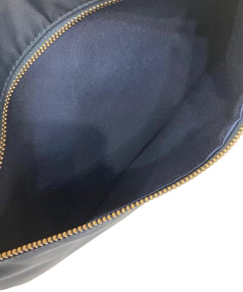 BLUE LABEL CRESTBRIDGE（ブルーレーベルクレストブリッジ）BLUE LABEL CRESTBRIDGE (ブルーレーベルクレストブリッジ) ショルダーバッグ ネイビーの古着・服飾アイテム