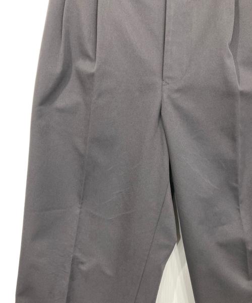 SEDAN ALL-PURPOSE（セダンオールパーパス）SEDAN ALL-PURPOSE (セダンオールパーパス) Ventilation Tech Chino Slacks/ベンチレーション テック チノ スラックス グレー サイズ:Mの古着・服飾アイテム