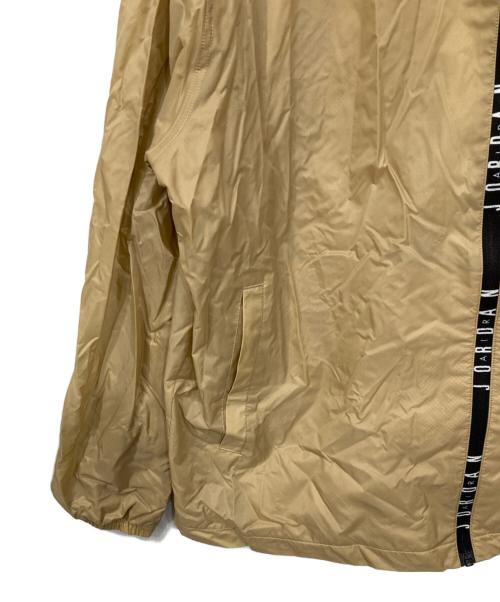 NIKE（ナイキ）NIKE (ナイキ) ナイロンジャケット ベージュ サイズ:3XLの古着・服飾アイテム