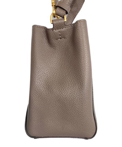 TORY BURCH（トリーバーチ）TORY BURCH (トリーバーチ) mcgraw small bucket bag ブラウンの古着・服飾アイテム