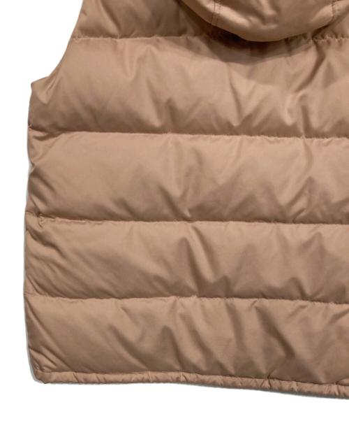 BLUE LABEL CRESTBRIDGE（ブルーレーベルクレストブリッジ）BLUE LABEL CRESTBRIDGE (ブルーレーベルクレストブリッジ) ダウンベスト ピンク サイズ:38の古着・服飾アイテム