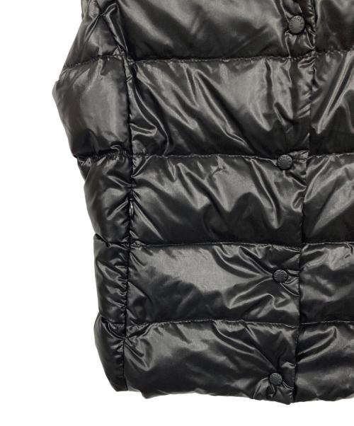 MONCLER（モンクレール）MONCLER (モンクレール) ダウンベスト ブラックの古着・服飾アイテム