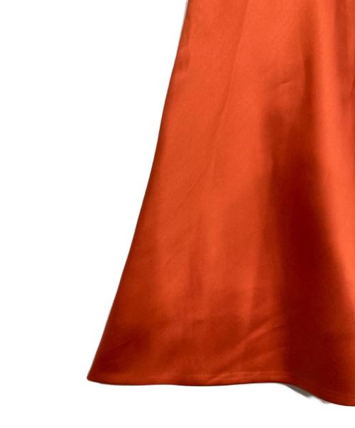 IENA（イエナ）IENA (イエナ) シルク混ツイルフレアスカート オレンジ サイズ:36 未使用品の古着・服飾アイテム