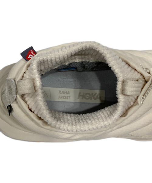 HOKA（ホカ）HOKA (ホカ) KAHA 2 FROST MOC GTX/カハ 2 フロスト モック GTX アイボリー サイズ:24.5の古着・服飾アイテム