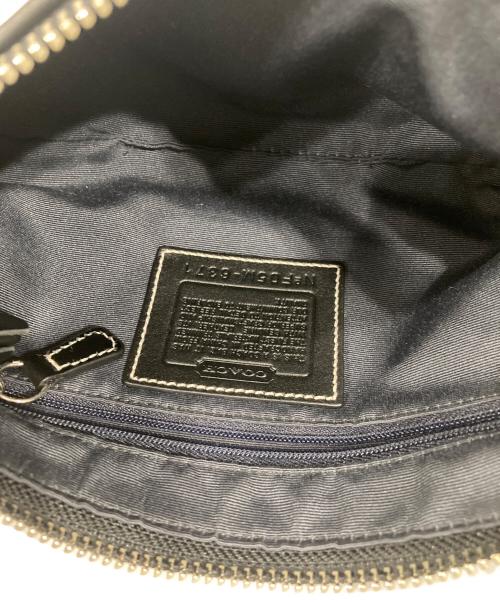 COACH（コーチ）COACH (コーチ) アクセサリーポーチ ブラックの古着・服飾アイテム