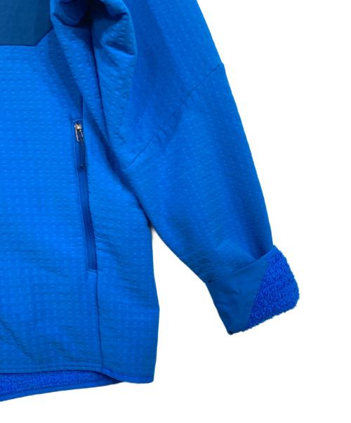 Patagonia（パタゴニア）Patagonia (パタゴニア) R2 TECHFACE JACKET ブルー サイズ:Mの古着・服飾アイテム