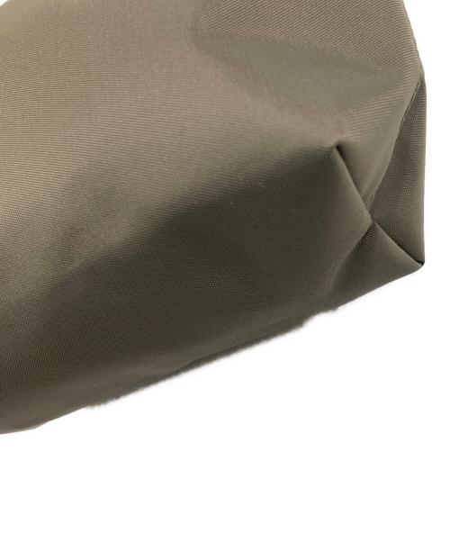 Herve Chapelier（エルベシャプリエ）Herve Chapelier (エルベシャプリエ) ナイロンスクエアショルダーバッグM トープの古着・服飾アイテム